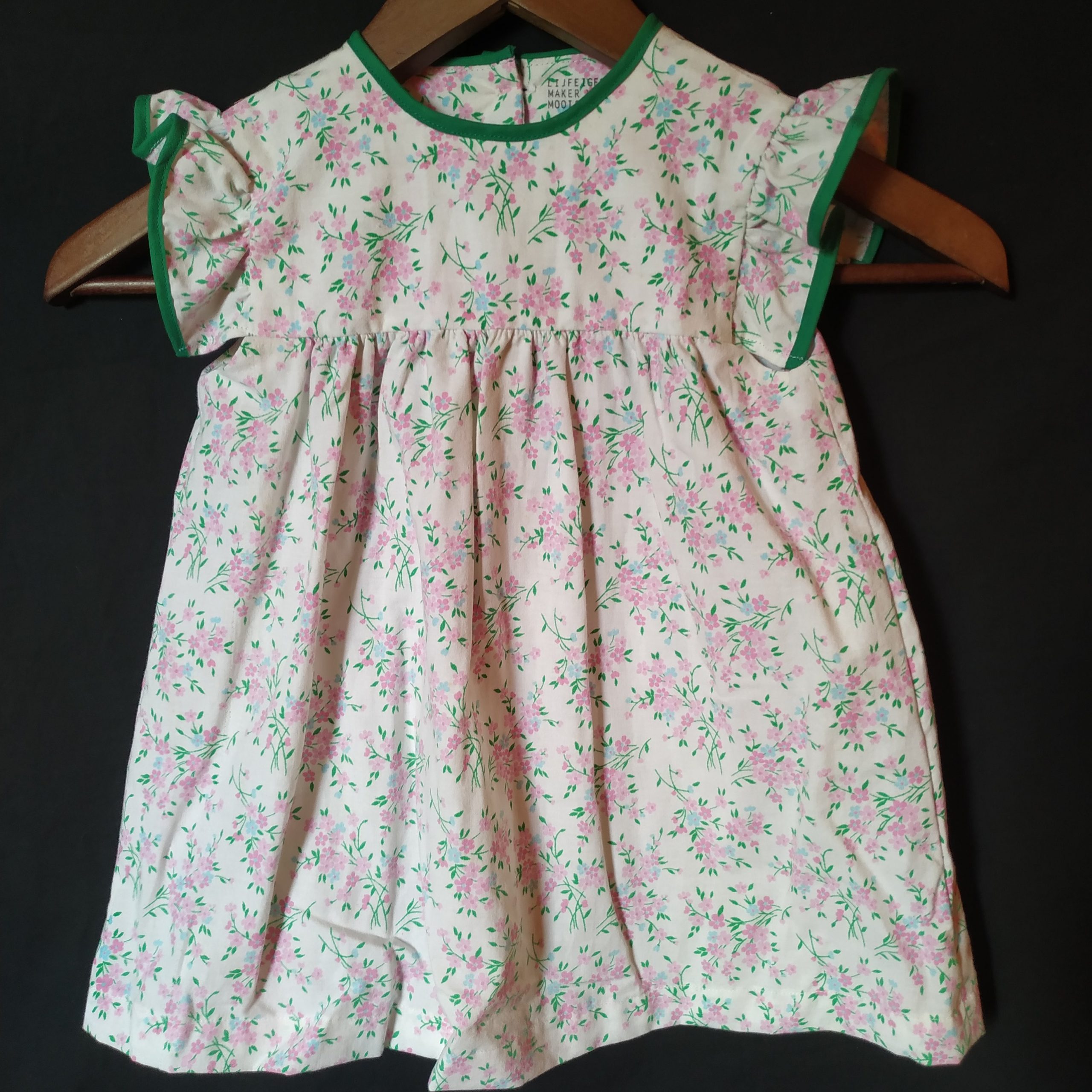 Jurkje-wit-groen-92-1